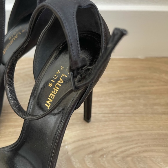 Saint Laurent Black Satin Heels - Picture 4 of 10